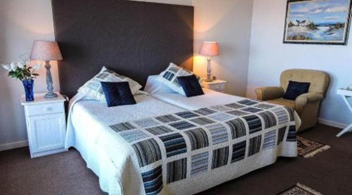 Amzee-bokmakierie Guest House