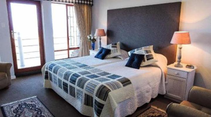 Amzee-bokmakierie Guest House