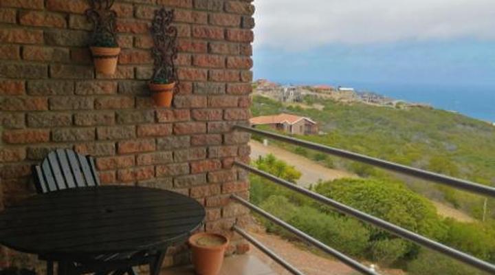 Amzee-bokmakierie Guest House