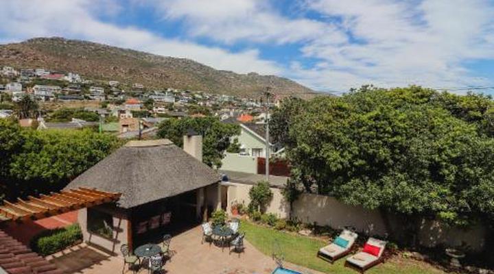 A Tuscan Villa Guest House