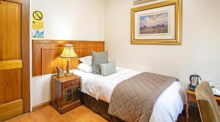 Sunward Park Guesthouse & Conference Centre