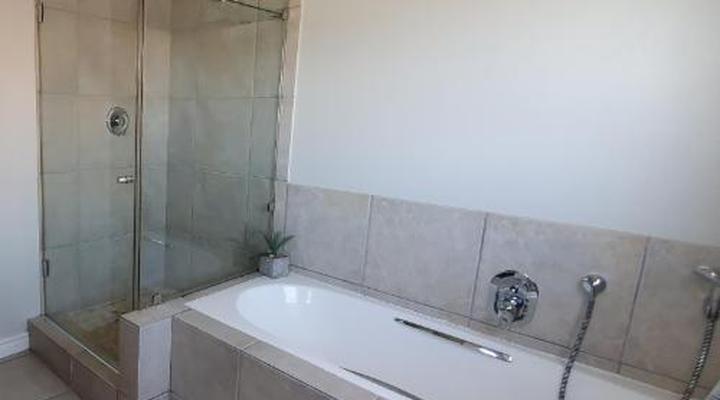 Brenton On Rocks Guest House