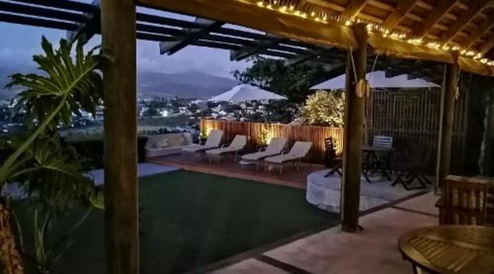 African Violet Guest Suites