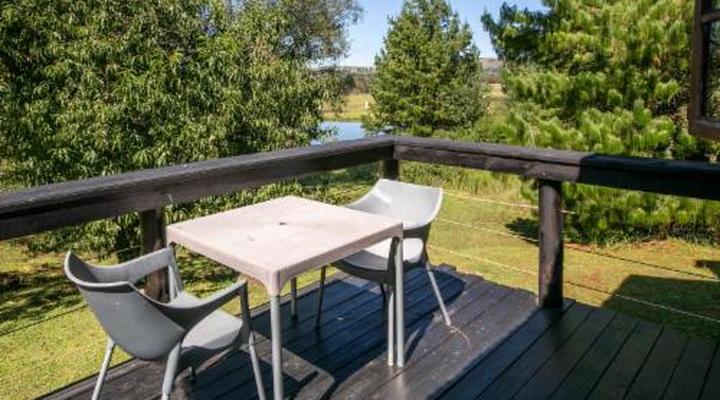 The Old Hatchery Mountain Retreat & Waterfall Restaurant & Pub