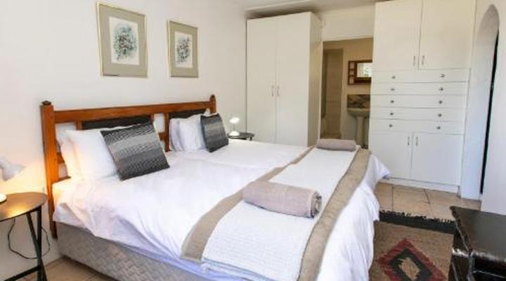 The Old Hatchery Mountain Retreat & Waterfall Restaurant & Pub