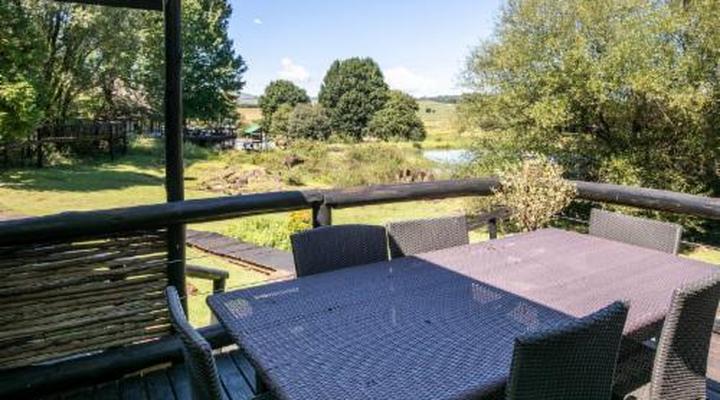 The Old Hatchery Mountain Retreat & Waterfall Restaurant & Pub