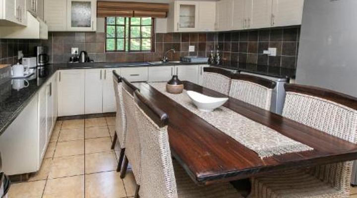 The Old Hatchery Mountain Retreat & Waterfall Restaurant & Pub