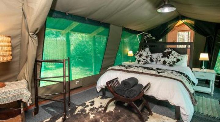 The Old Hatchery Mountain Retreat & Waterfall Restaurant & Pub