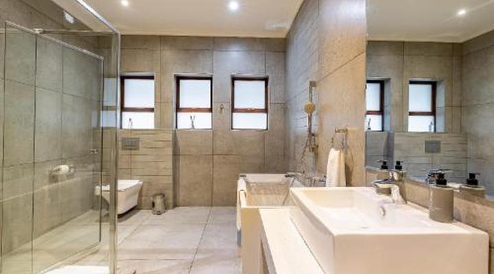 Sheppard Boutique Hotel