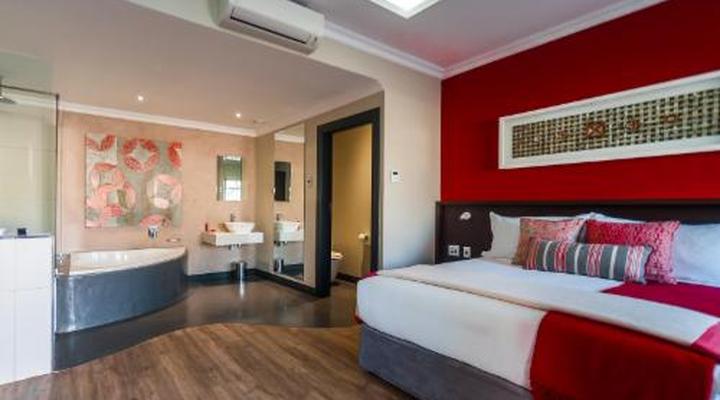 Hotel Savoy and Conference Centre