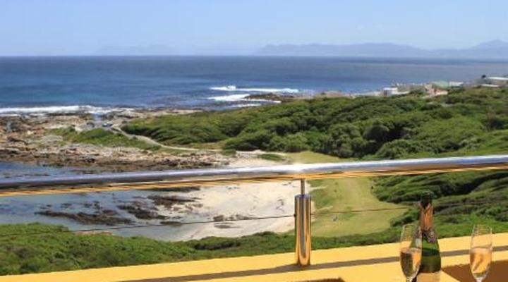 Crayfish Lodge Sea & Country Guest House