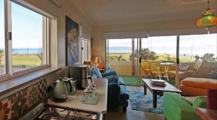 Dolphin Inn Guest House