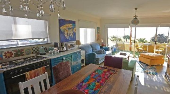 Dolphin Inn Guest House