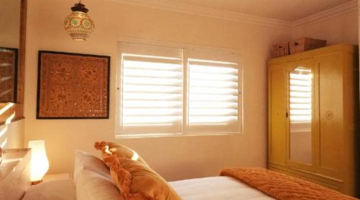 Dolphin Inn Guest House