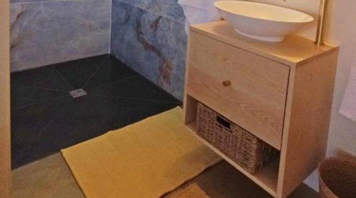 Dolphin Inn Guest House