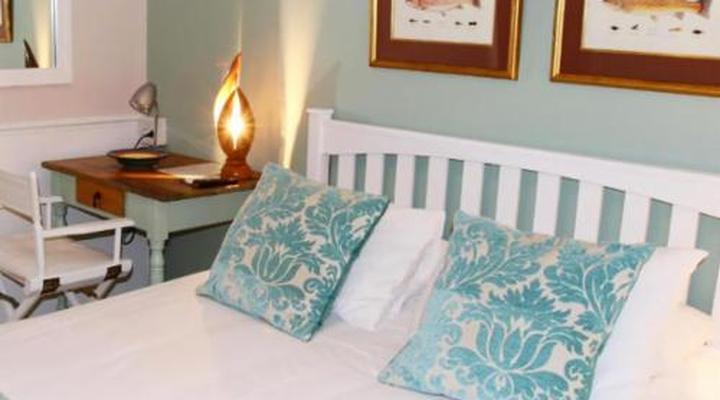 Dolphin Inn Guest House