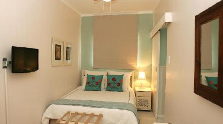 Dolphin Inn Guest House