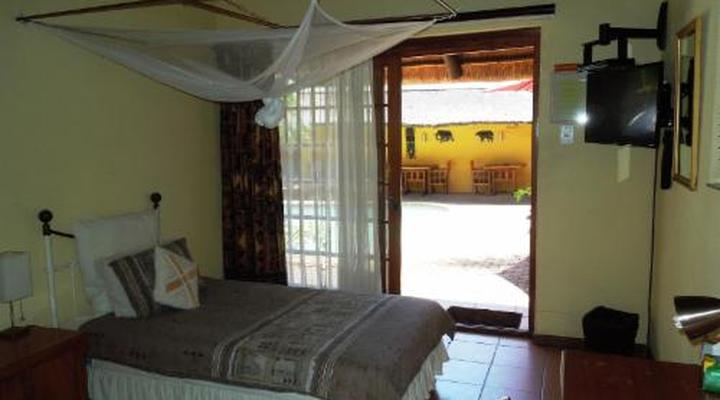 Trees Too Guest Lodge