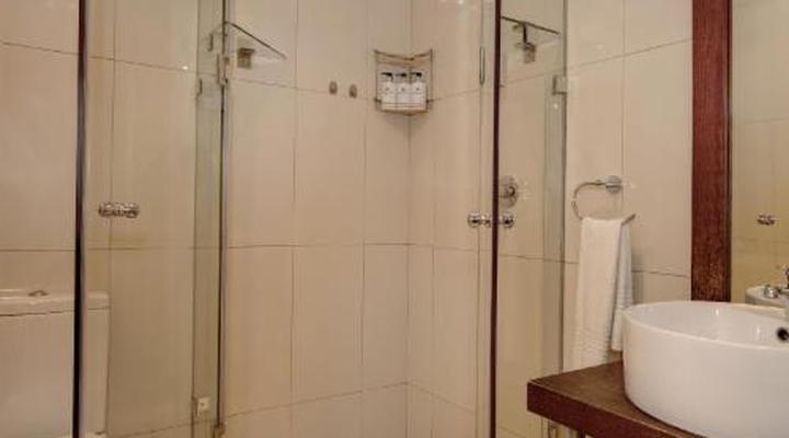 African Oceans Manor on the Beach