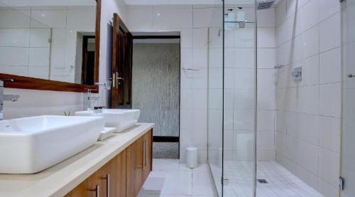 African Oceans Manor on the Beach