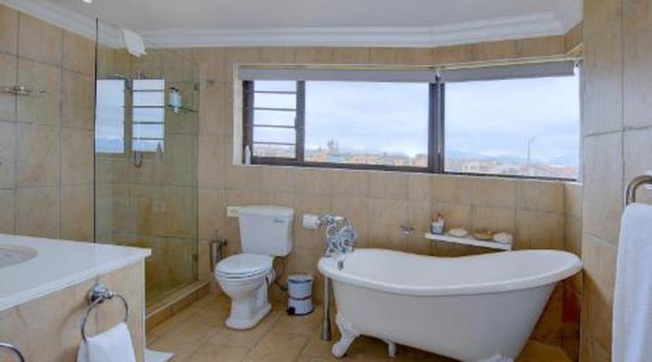 African Oceans Manor on the Beach