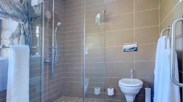 African Oceans Manor on the Beach