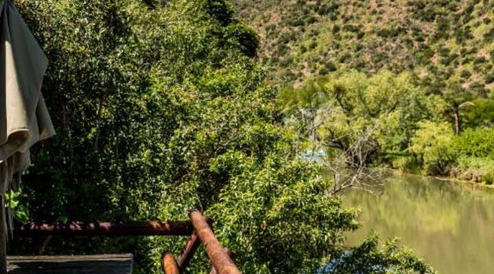 Old Mill Country Lodge, Working Ostrich Farm & Restaurant