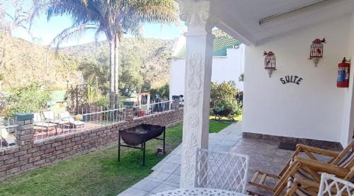 Old Mill Country Lodge, Working Ostrich Farm & Restaurant