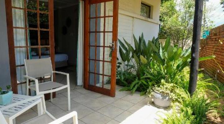 Whalesong Guest House