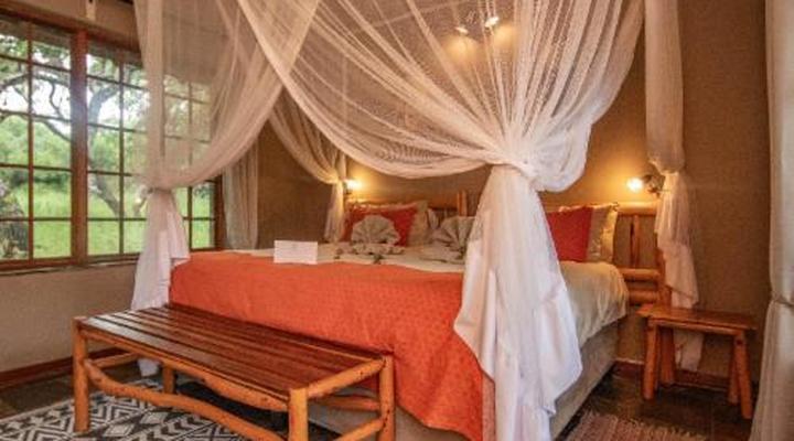 Thornhill Safari Lodge