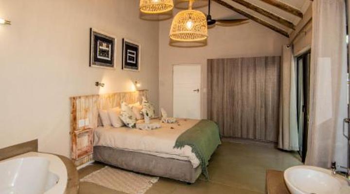 Thornhill Safari Lodge