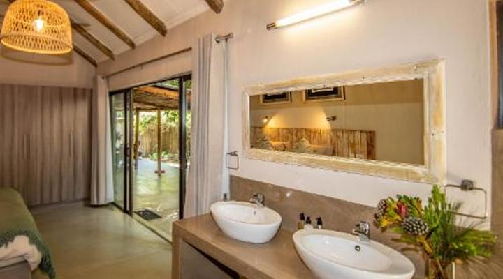 Thornhill Safari Lodge