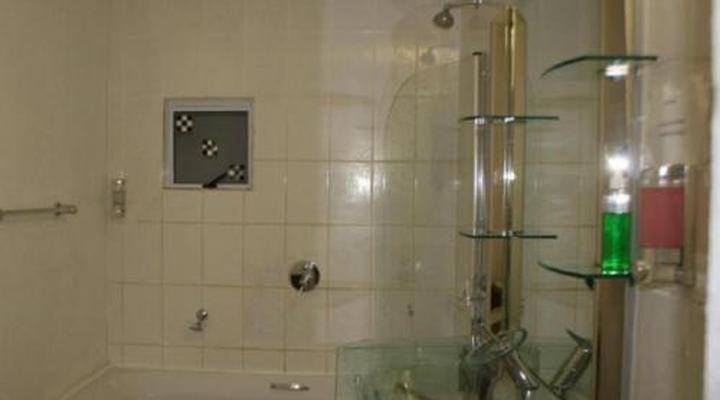 Candilabra Guesthouse