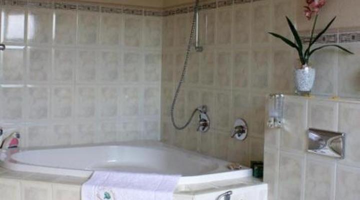 Candilabra Guesthouse