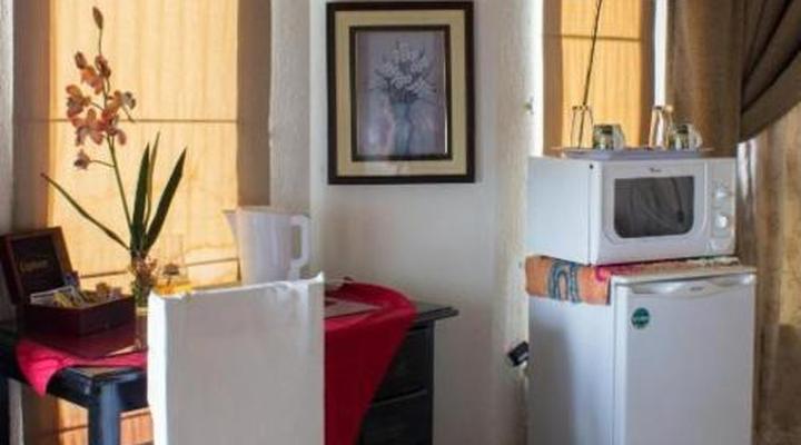 Candilabra Guesthouse