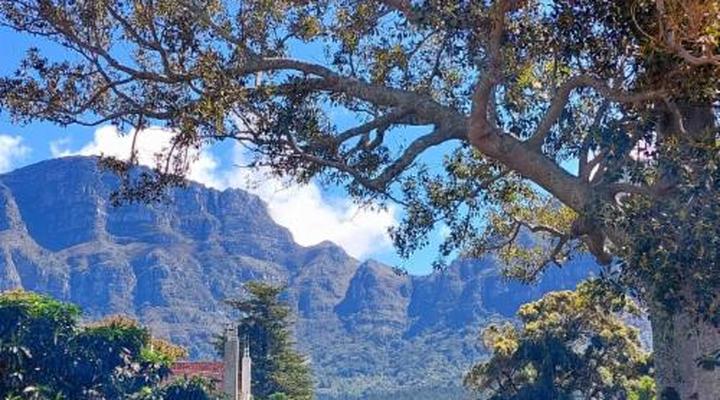 Riversong Guest House