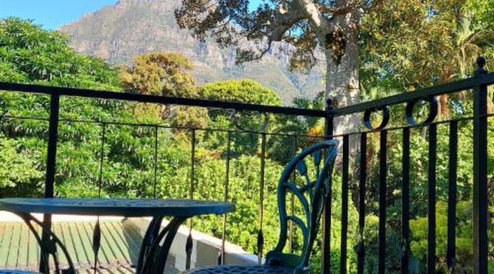 Riversong Guest House