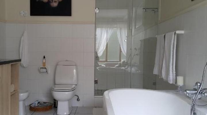 Riversong Guest House