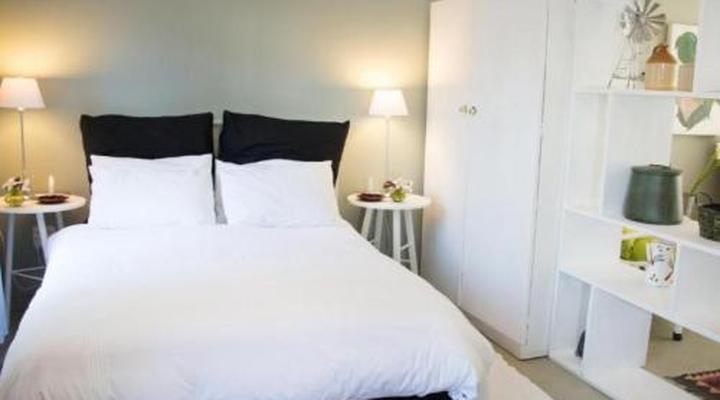 MOOLMANSHOF(1798) MAIN HOUSE AND SELF CATERING ACCOMMODATION