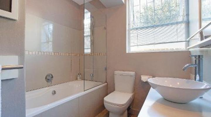 Barry Hall Apartments