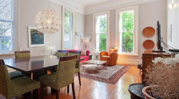 Barry Hall Apartments