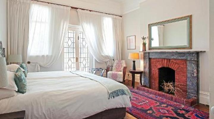 Barry Hall Apartments