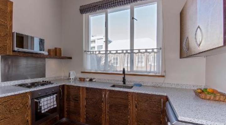 Barry Hall Apartments