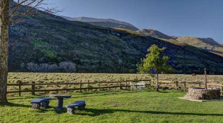 Somerset Gift Getaway Farm