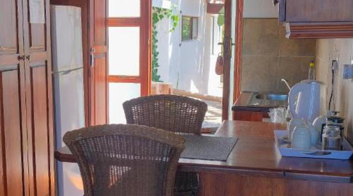 Crawfords Beach Lodge