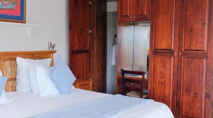 Crawfords Beach Lodge