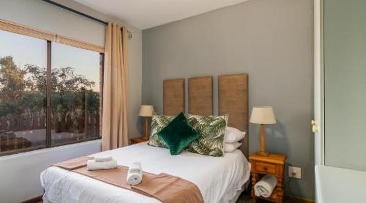 Overmeer Guest House