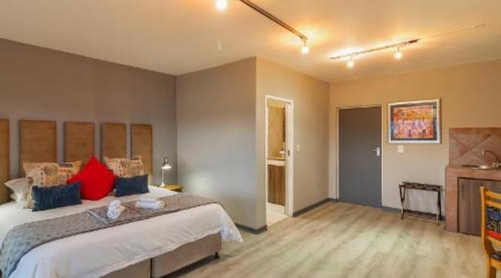 Overmeer Guest House