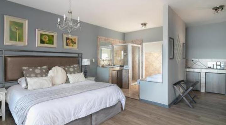 Overmeer Guest House