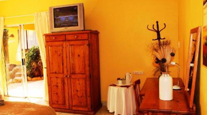 Flintstones Guest House Durban